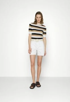 BOSS DENIM SHORTS - Denim Shorts - Natural -BOSS Sales Store 096d16e63e644d1cb98020d32e19d4cf