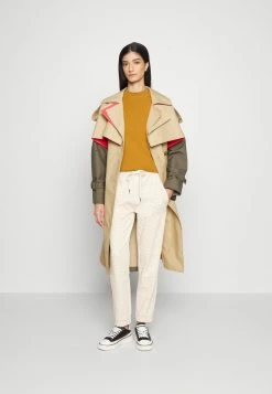 BOSS EVELA - Tracksuit Bottoms - Open Miscellaneous -BOSS Sales Store 0a907e555b0e4fcaa99521dc01518b9a