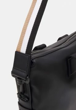 BOSS BYRON DOC CASE UNISEX - Briefcase - Black 12 BOSS BYRON DOC CASE UNISEX - Briefcase - Black -BOSS Sales Store 0dddd6aa2337404ebc602e7980a1ac4c