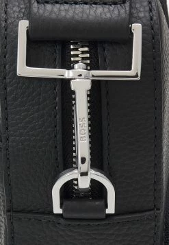 BOSS CROSSTOWN S DOC CASE - Briefcase - Black 11 BOSS CROSSTOWN S DOC CASE - Briefcase - Black -BOSS Sales Store 14d9ac599351441b9348f1b73fa12f1e