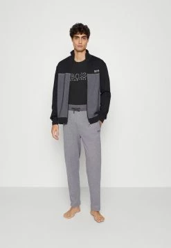 BOSS Sales Store -BOSS Sales Store 1d99a390a51f49e28a33a443f62e020e