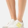 BOSS PARKOUR RUNN - Trainers - Open White -BOSS Sales Store 218ab14b981b4694b0b33df203474954