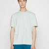 BOSS TCHUP - Basic T-shirt - Light Pastel Green
