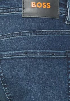 BOSS TABER - Straight Leg Jeans - Extra -BOSS Sales Store 2aab5319b2ea4a378ade3ff4500a83f9