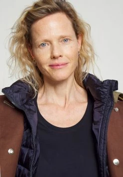 BOSS ECIRASA - Long Sleeved Top - Midnight -BOSS Sales Store 30d1dd9da28e4d07b67a8ac277d90c14