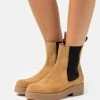 BOSS CHRIS BOOTIE - Platform Ankle Boots - Medium Beige