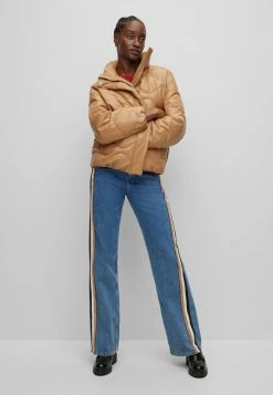 BOSS ECOSA - Basic T-shirt - Red Three -BOSS Sales Store 3742b774d7a64ae3a0ba7611d2fb51a4