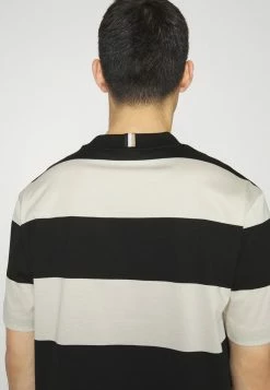 BOSS TAMES - Print T-shirt - Black -BOSS Sales Store 3ad90c9b74d5497a9dfed74361b14acb