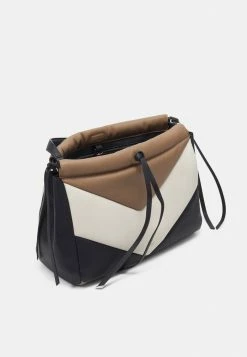 BOSS KATLIN TOTE - Handbag - Black -BOSS Sales Store 3d7f29b5531648f3b5b026eead9d41ad