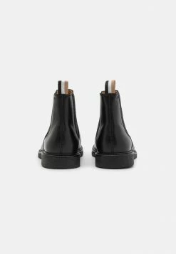 BOSS TUNLEY CHEB PPMO - Classic Ankle Boots - Black 10 BOSS TUNLEY CHEB PPMO - Classic Ankle Boots - Black -BOSS Sales Store 45613f1b4c6b4d5f86f8d1d635a261f1