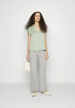 BOSS BRETA - Button-down Blouse - Light/pastel Green 11 BOSS BRETA - Button-down Blouse - Light/pastel Green -BOSS Sales Store 52367ffe8fb1433bbc48a83f6901c3bb