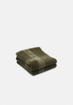 BOSS NARRATORE SCARF UNISEX - Scarf - Dark Green Eight -BOSS Sales Store 5bc0adbc0bec42d993735ca8e3b2e293