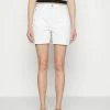 BOSS DENIM SHORTS - Denim Shorts - Natural