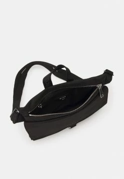 BOSS CATCH CROSSBODY - Across Body Bag - Black 9 BOSS CATCH CROSSBODY - Across Body Bag - Black -BOSS Sales Store 67008b0cdedc4802b10c9088c07ecaf7