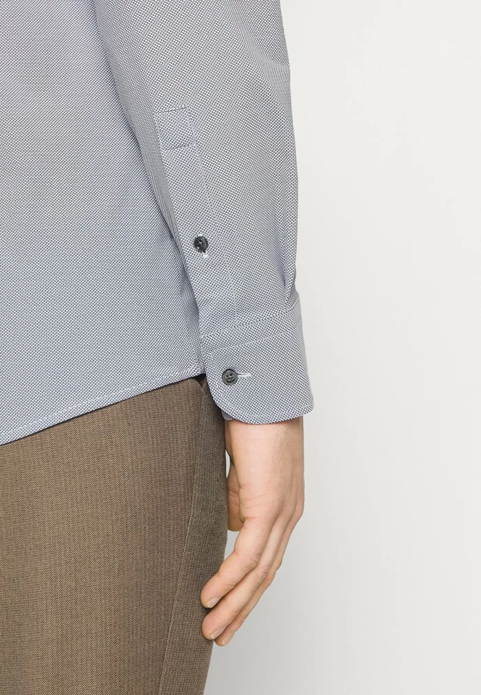 BOSS HANK KENT - Formal Shirt - Black 7 BOSS HANK KENT - Formal Shirt - Black - Image 5