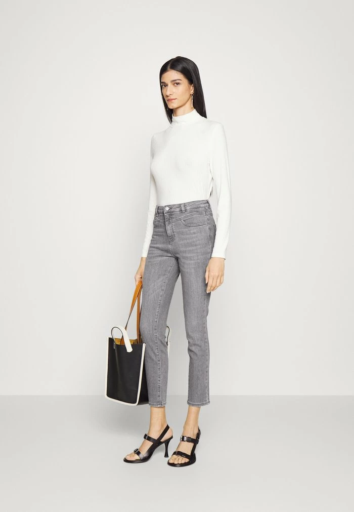 BOSS SKINNY CROP - Straight Leg Jeans - Silver 4 BOSS SKINNY CROP - Straight Leg Jeans - Silver - Image 2