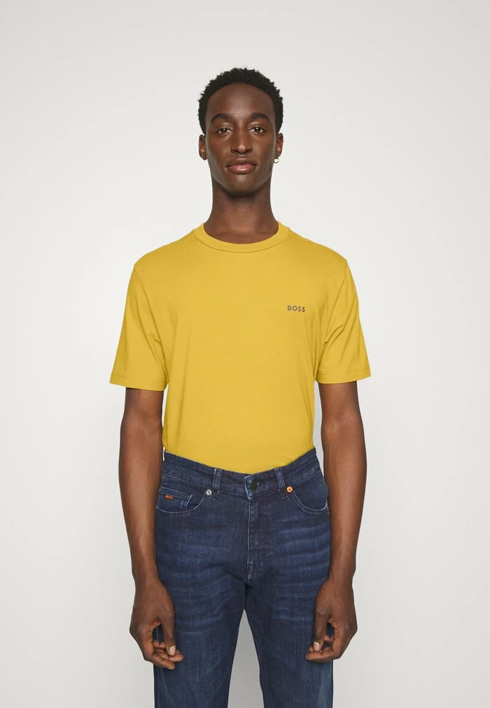 BOSS TEE - Basic T-shirt - Gold 3 BOSS TEE - Basic T-shirt - Gold