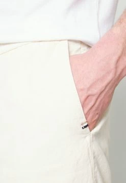 BOSS BANKS SPW - Trousers - Open White -BOSS Sales Store 876ecbd81f1e49e5a14696e928496567