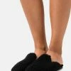 BOSS ROMIE HOME - Slippers - Black
