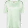 BOSS ESANDY - Basic T-shirt - Light/pastel Green -BOSS Sales Store 8f5338d26af74c0abe940c32e5fae74e