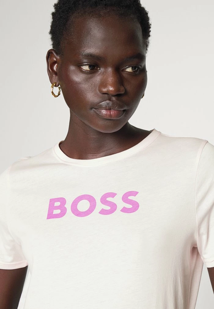 BOSS ELOGO - Print T-shirt - Light Pastel Pink 6 BOSS ELOGO - Print T-shirt - Light Pastel Pink - Image 4