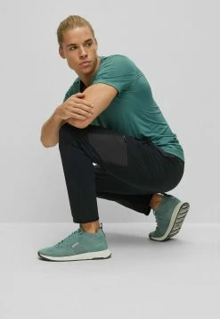 BOSS TITANIUM RUNN - Trainers - Dark Green Eight