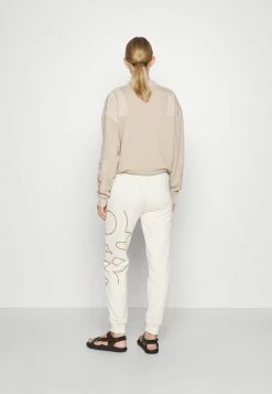 BOSS Tracksuit Bottoms - Open White -BOSS Sales Store a51b56a98f924eefbee14dbad2ff4c2f