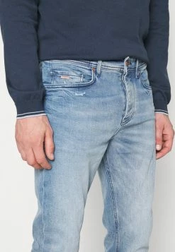 BOSS TABER - Jeans Tapered Fit - Medium Blue -BOSS Sales Store aa9710ce37bf4b5a9af1fb9dc42b6a5d
