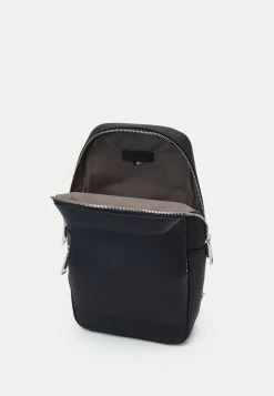 BOSS CROSSTOWN MONOSTR - Across Body Bag - Black 8 BOSS CROSSTOWN MONOSTR - Across Body Bag - Black -BOSS Sales Store b0a9598d37a94ecc9537300e5dde002f