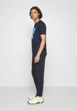 BOSS SESTART - Tracksuit Bottoms - Dark Blue 12 BOSS SESTART - Tracksuit Bottoms - Dark Blue -BOSS Sales Store b4164417e0ae47a0b2828ac23fa23f6b