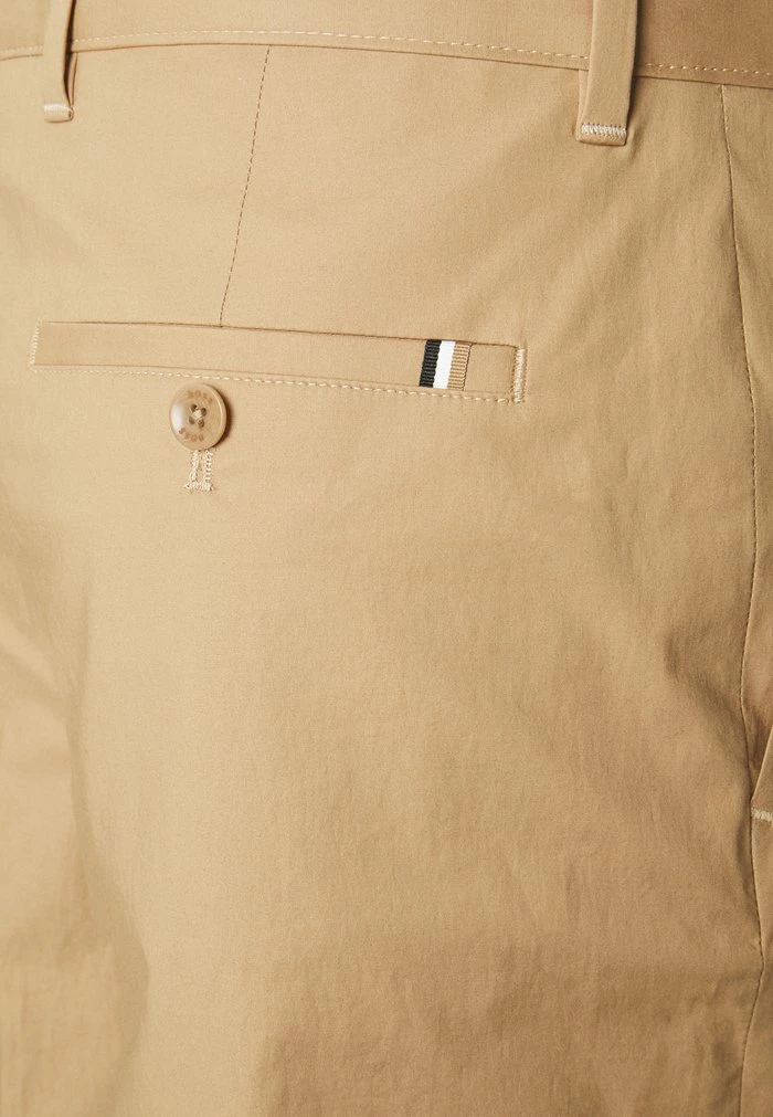 BOSS PERIN - Shorts - Medium Beige 5 BOSS PERIN - Shorts - Medium Beige - Image 3