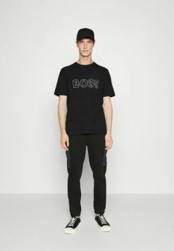 BOSS TEE - Print T-shirt - Black 9 BOSS TEE - Print T-shirt - Black -BOSS Sales Store b608096e16884fb4aad602013d8669da