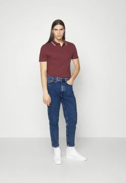 BOSS Jeans Tapered Fit - Medium Blue -BOSS Sales Store b9f30d98845c4102851d9ff10b8f12b9