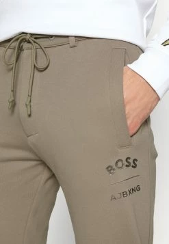 BOSS Tracksuit Bottoms - Light/pastel Green -BOSS Sales Store bed4faffd2684b66a53fe1015c6e60ac