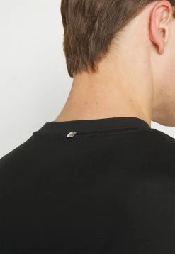 BOSS TIBURT - Print T-shirt - Black -BOSS Sales Store cb613e5d468446c59be4324610f2adb1