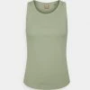 BOSS Top - Light/pastel Green