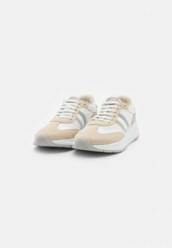 BOSS SKYLAR RUNN - Trainers - Medium Beige -BOSS Sales Store d3b82caa48b04b7e935595bdfb4a7755