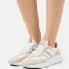 BOSS SKYLAR RUNN - Trainers - Medium Beige -BOSS Sales Store d443772032234f09a29852518eeb5924