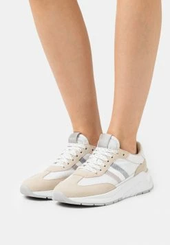 BOSS SKYLAR RUNN - Trainers - Medium Beige