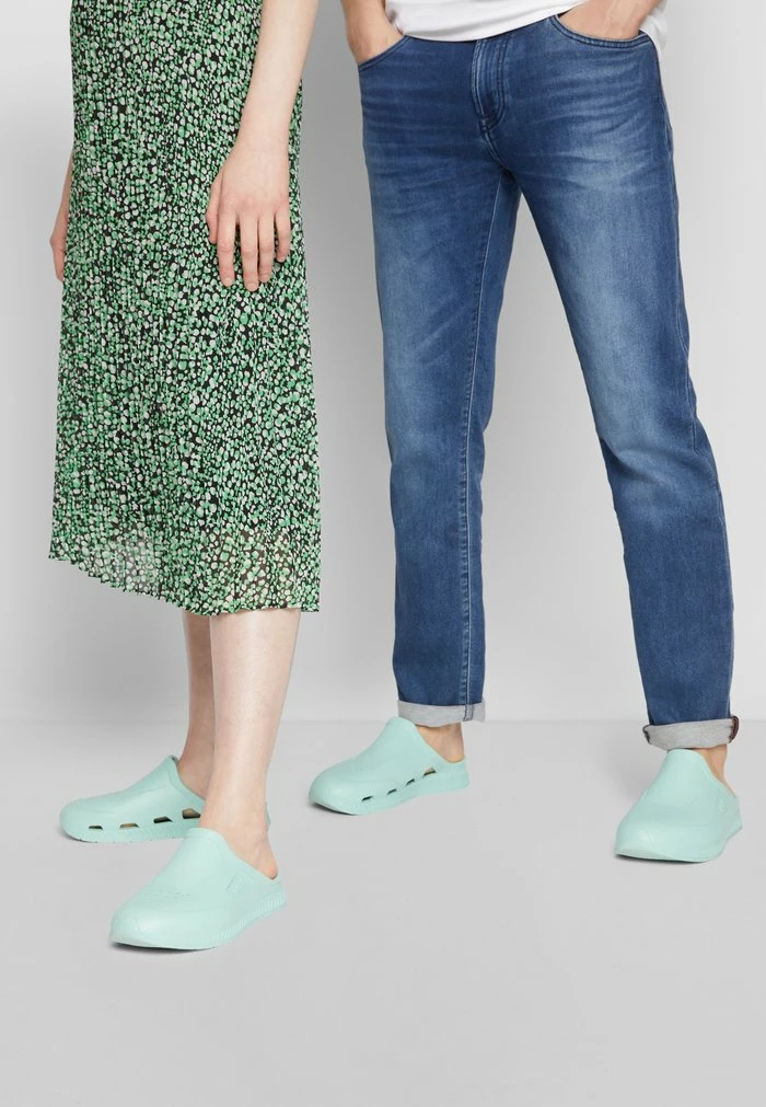 BOSS TITANIUM UNISEX - Mules - Pastel Green 7 BOSS TITANIUM UNISEX - Mules - Pastel Green - Image 5