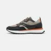 BOSS JONAH RUNN - Trainers - Open Brown -BOSS Sales Store e9dd33c2a90b4662a14f93570c8d8fcd