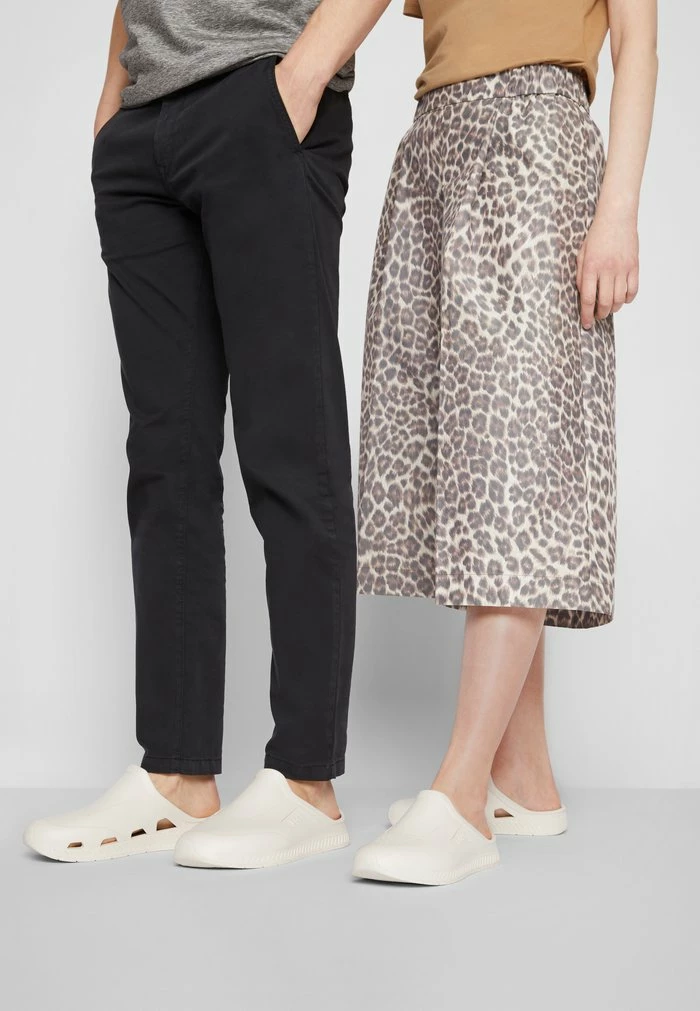 BOSS TITANIUM UNISEX - Mules - Open White 11 BOSS TITANIUM UNISEX - Mules - Open White - Image 9