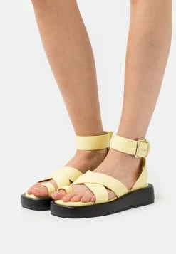 BOSS SCARLET - T-bar Sandals - Medium Yellow