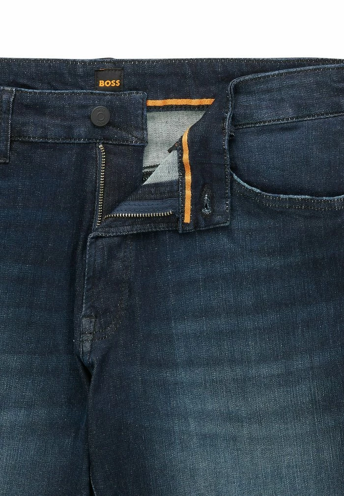 BOSS MAINE - Denim Shorts - Dark Blue Twelve 8 BOSS MAINE - Denim Shorts - Dark Blue Twelve - Image 6