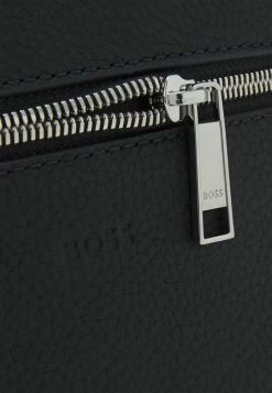 BOSS CROSSTOWN - Across Body Bag - Black -BOSS Sales Store ffe46841474b425291f28c0a7ab99b68